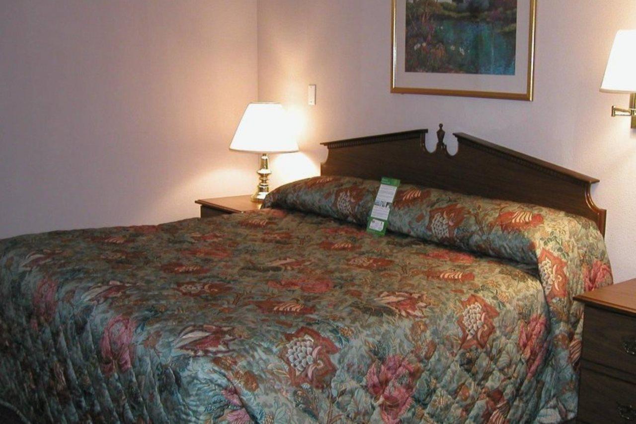 Intown Suites Extended Stay High Point Nc 外观 照片