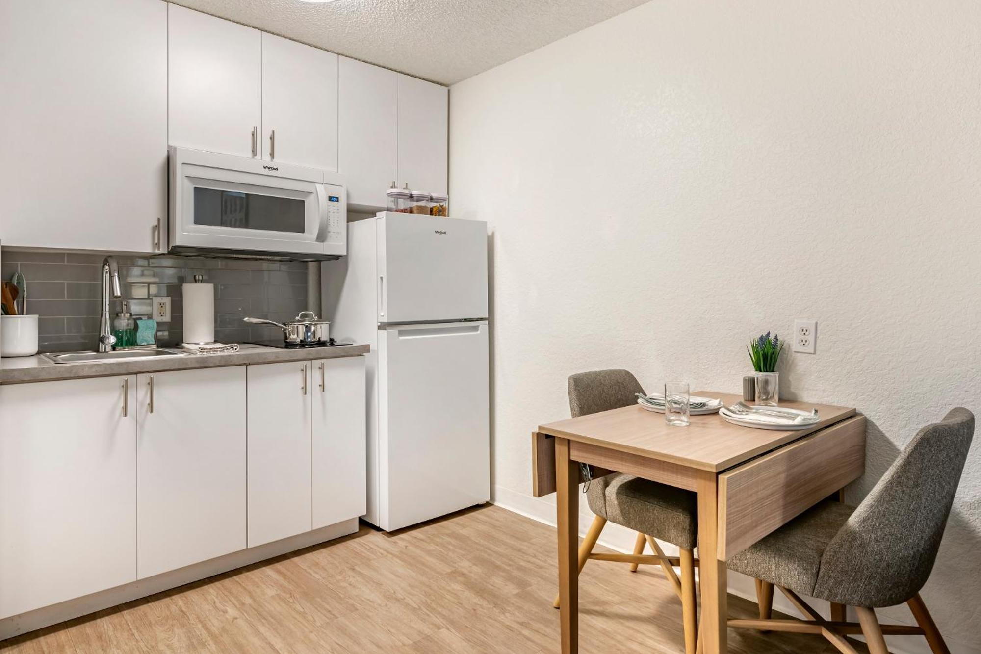 Intown Suites Extended Stay High Point Nc 外观 照片